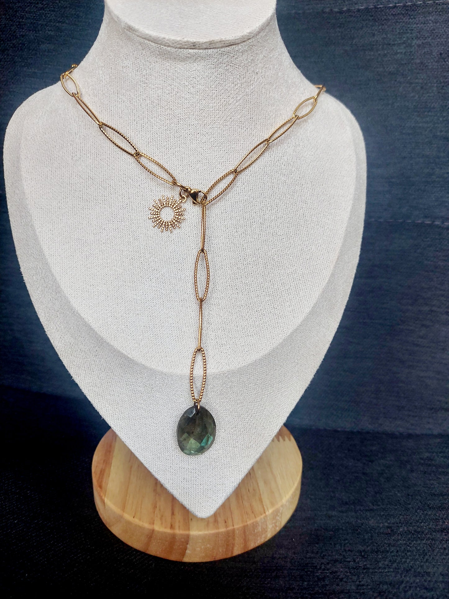 Collier louna