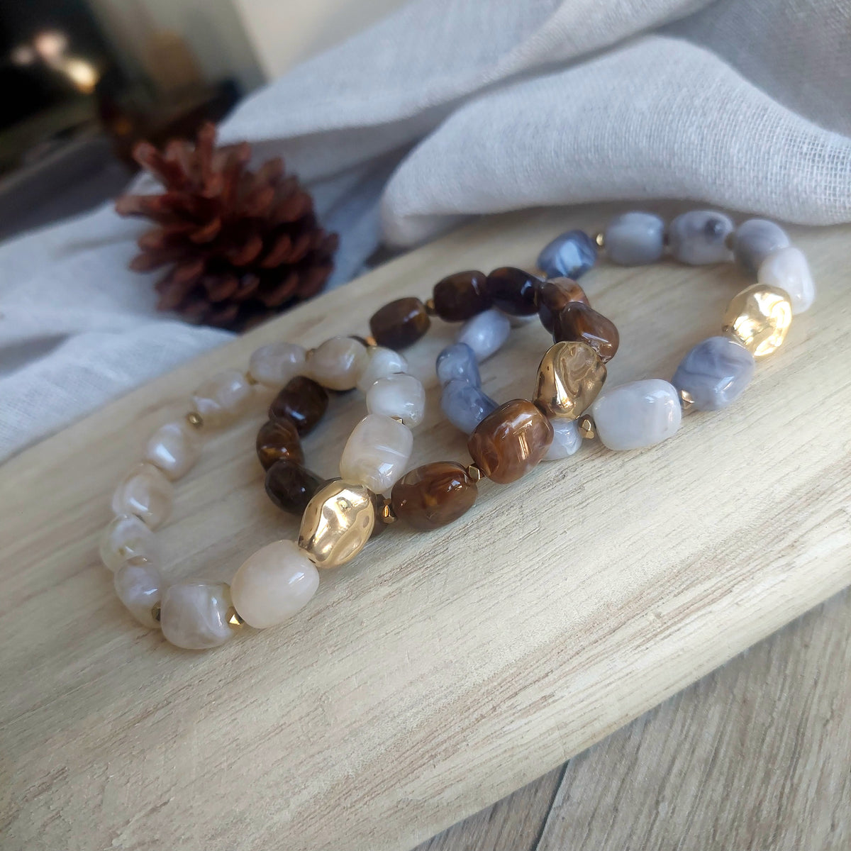 Trio de bracelets elsctiques bohème chic pour femme en perle acrylique rectangle