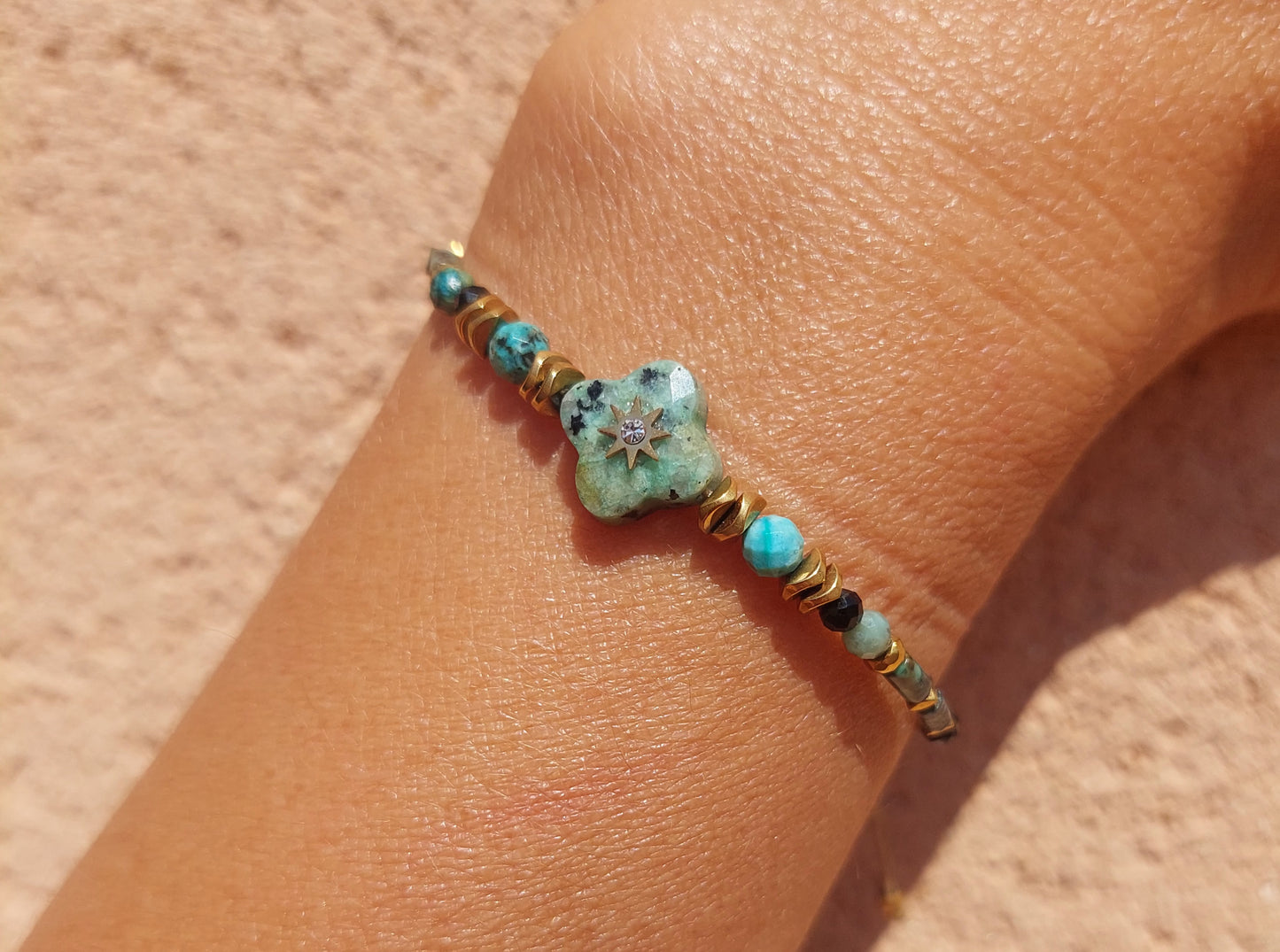 Bracelet Trefle Turquoises Africaines