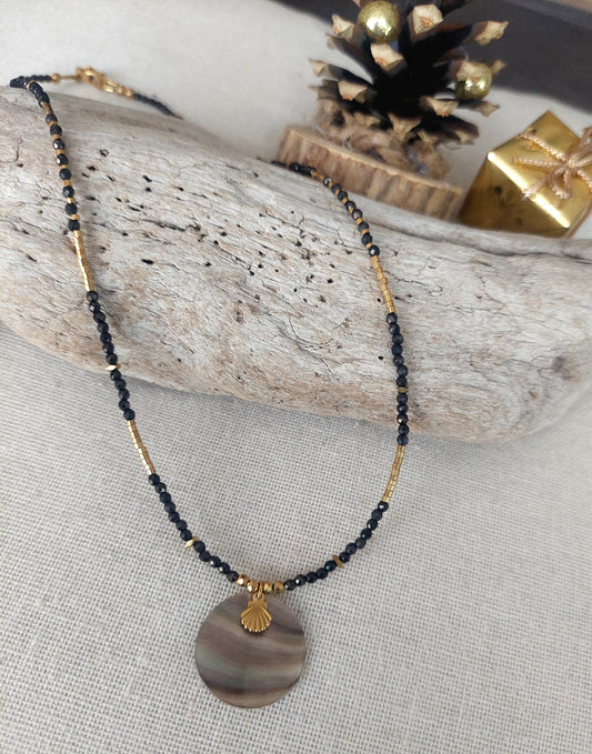 Collier Bohème nacre et perles naturelles 