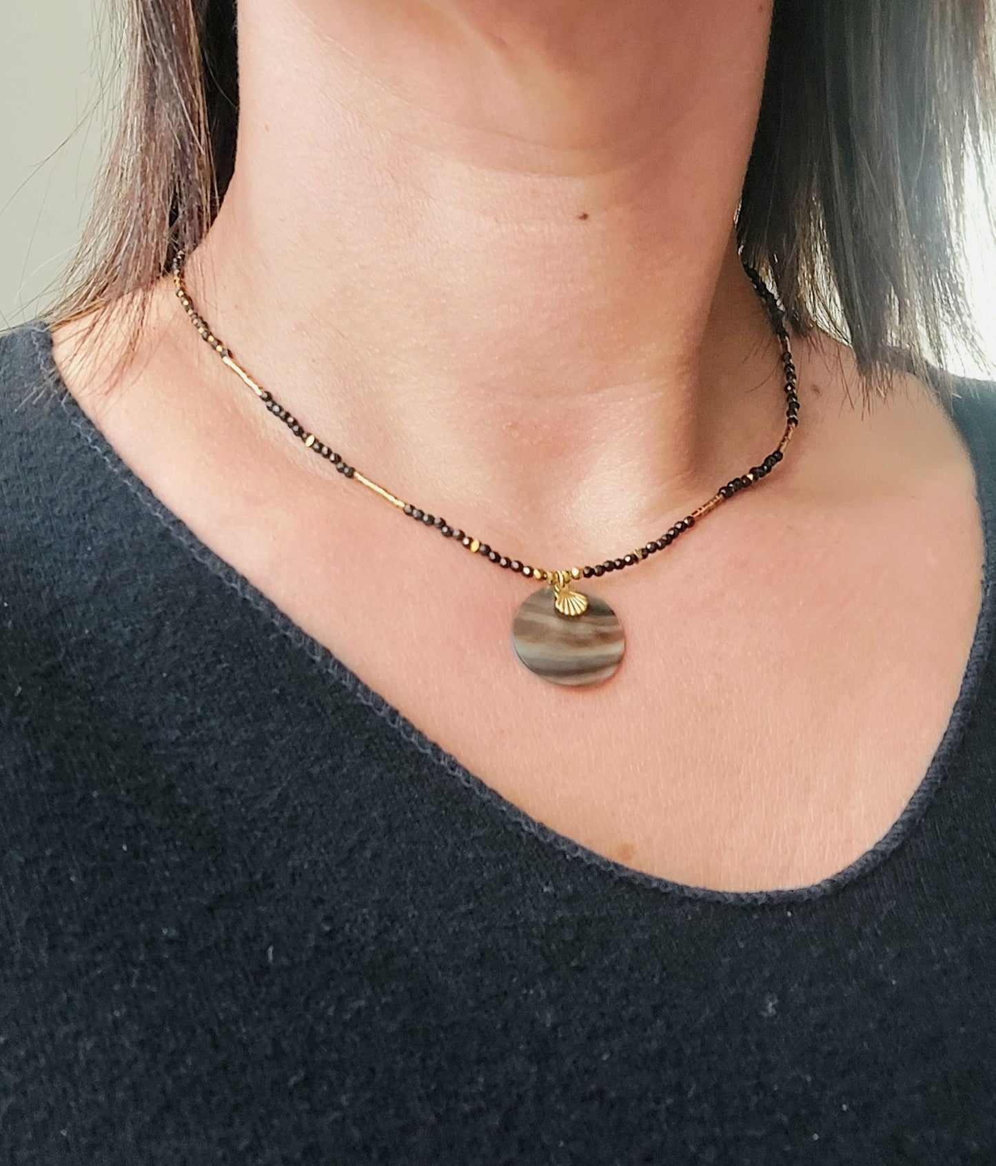 Collier nacre acier inoxydable 