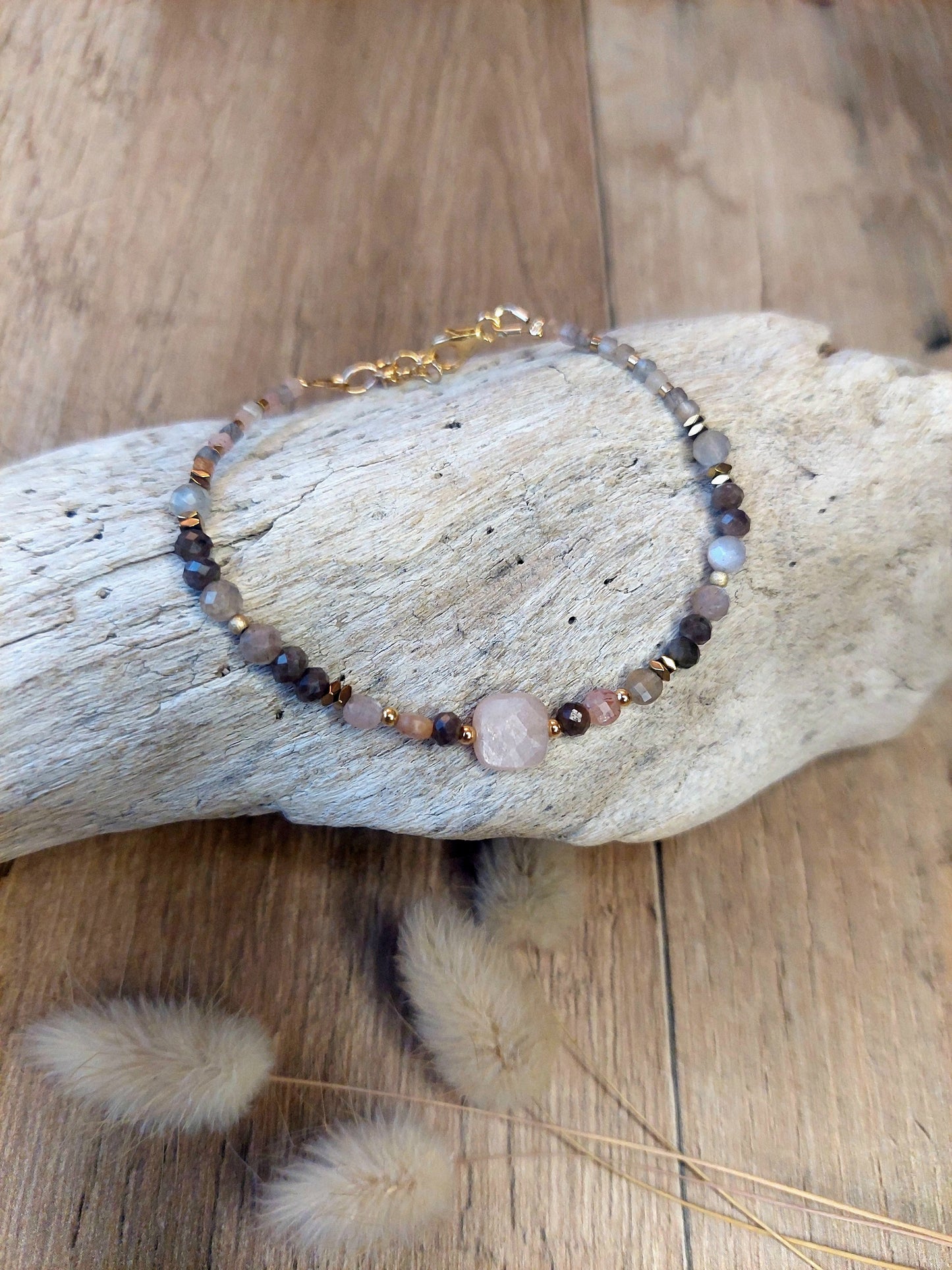 Bracelet fermoir perles naturelles et plaqué or fait main création unique