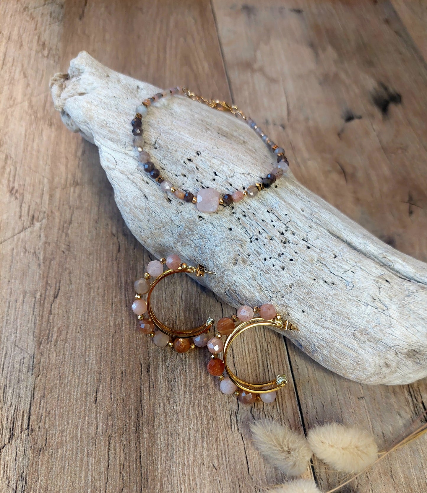 Pierre de soleil labradorite africaine et gold-filled