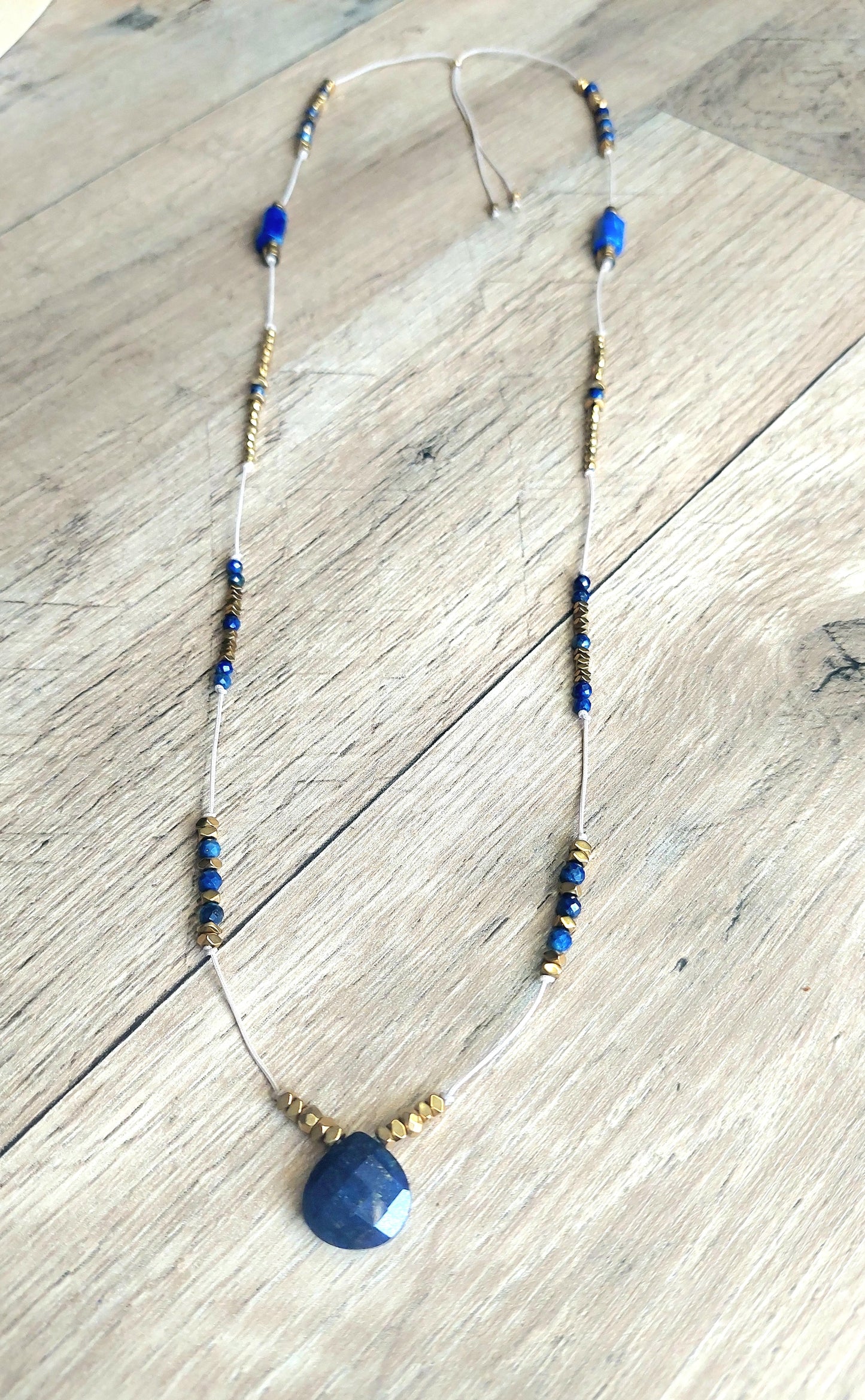 Collier sautoir bohème lapis-lazuli 