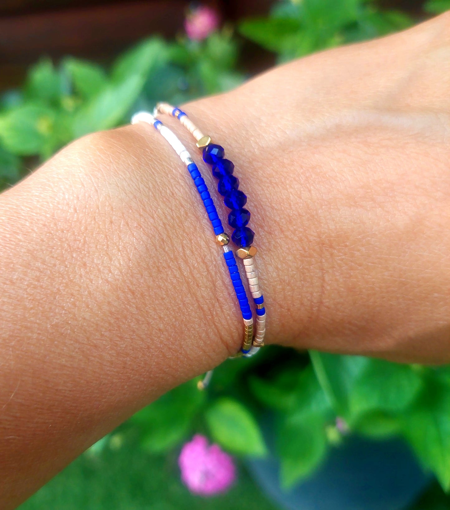 Bracelet double tour en miyuki et cristaux de bohème bleu roi caramel et doré fait main pour femme