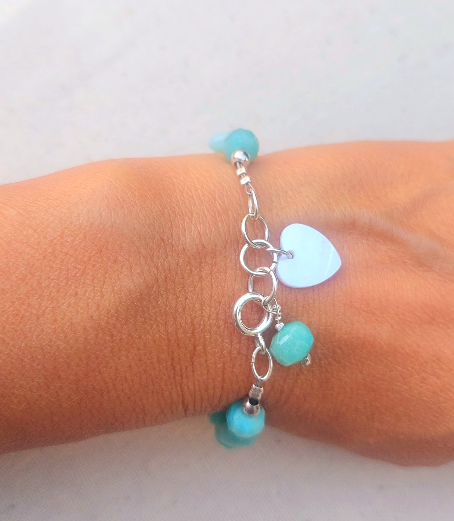 Bijou bohème bracelet amazonite et argent 925 lumière interieure