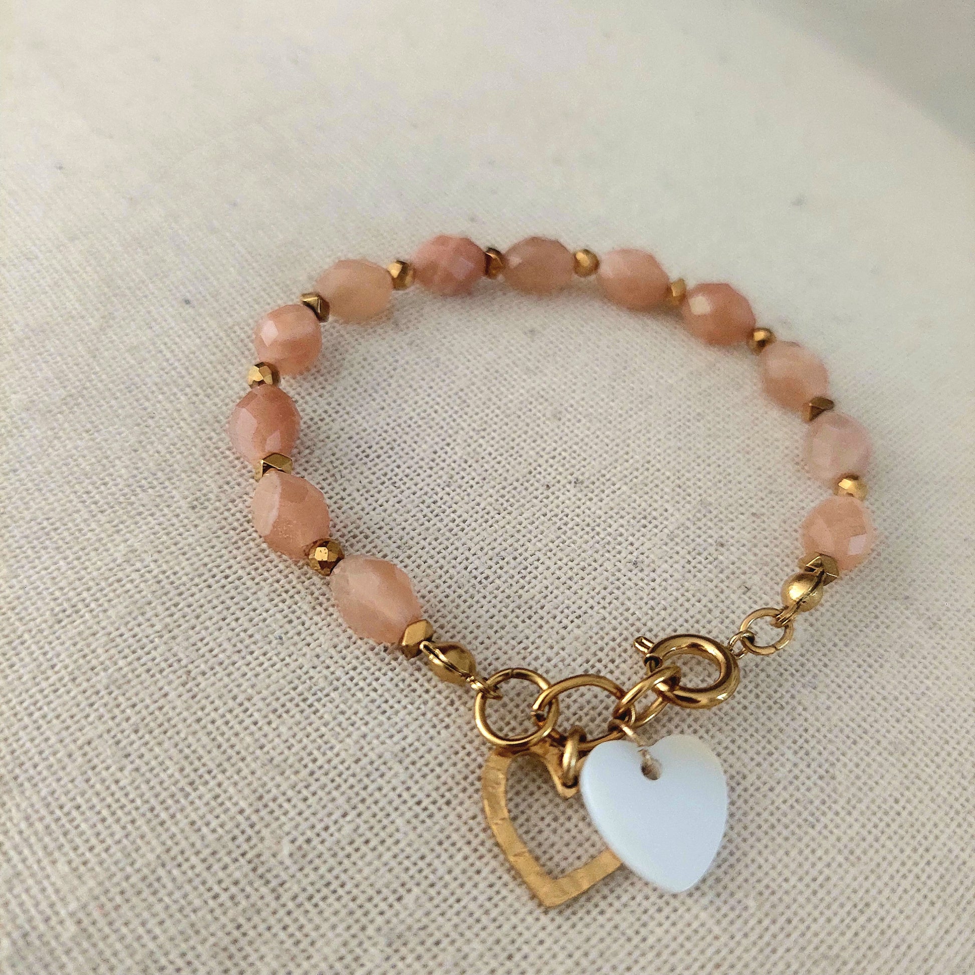 Bijou bohème délicat et coloré pour femme en pierres naturelles 