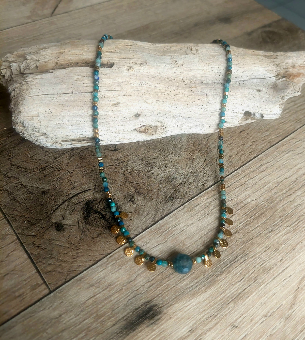 Bijou bohème femme en pierres naturelles  de chrysocolle et acier inoxydable collier femme fait main 