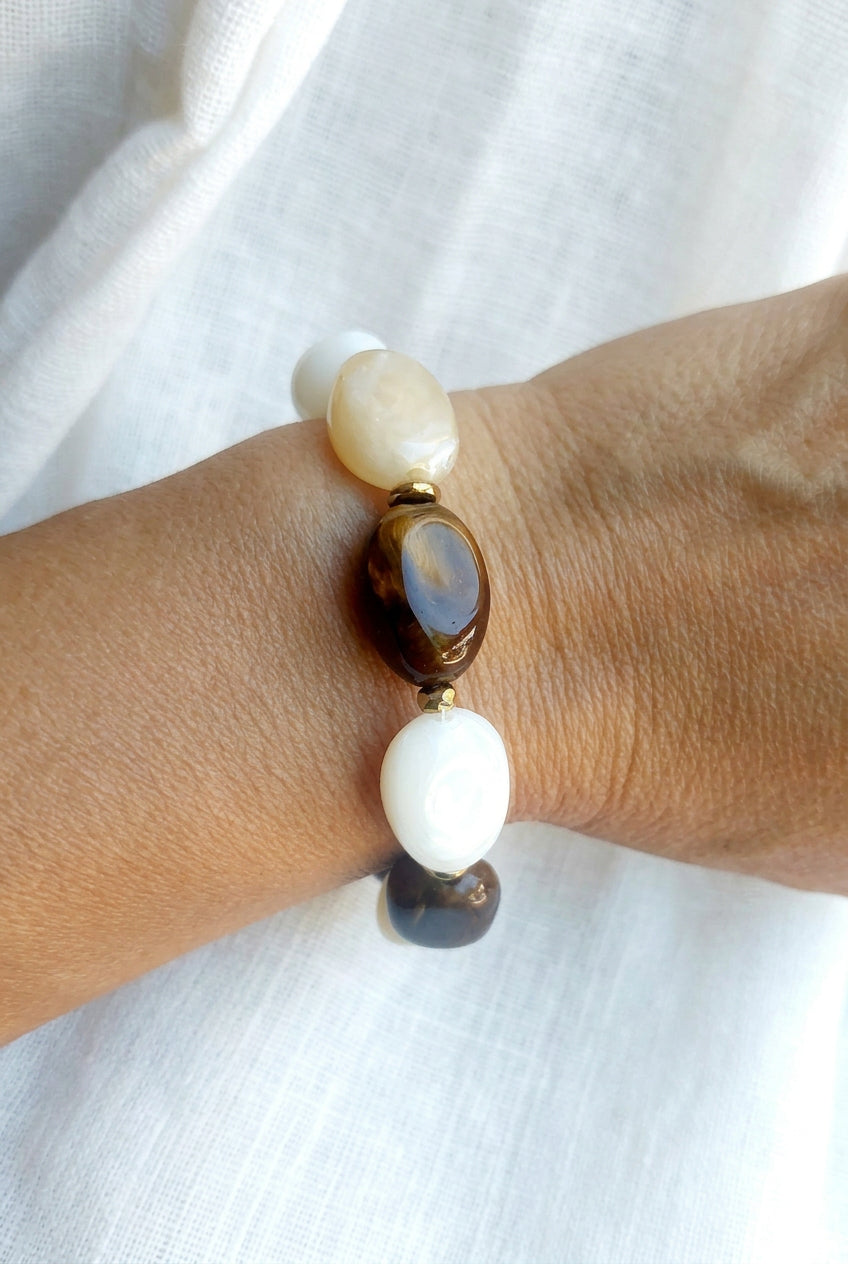 Bracelet grosse perle ovale trois couleurs marbrées élastique tendance style bohème femme