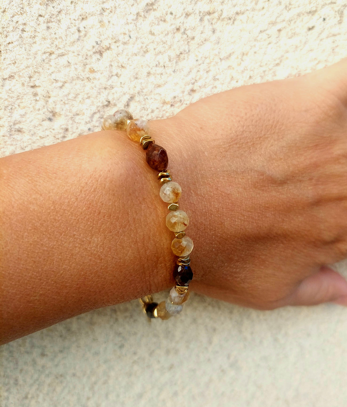 Bijou fait main en France pour femme élégant bracelet de pierres naturelles