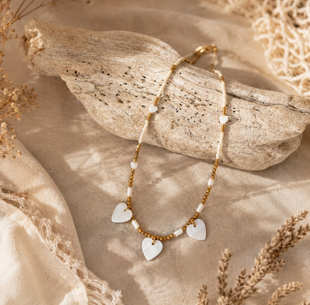 Collier bohème nacre blanche et acier inoxydable pour femme